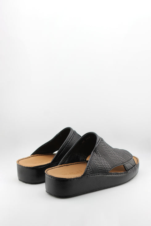 DFC Relax Men Embossed Scales Leather Slide Sandals