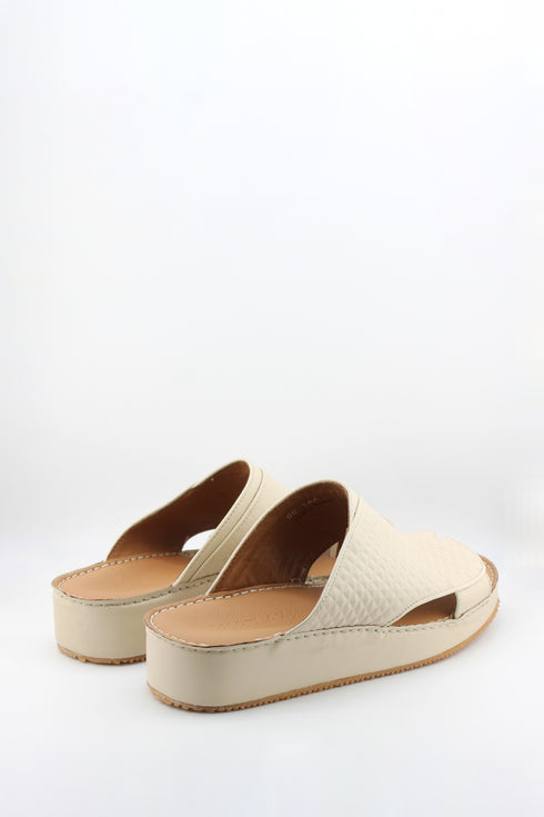 DFC Relax Men Embossed Pyramid Leather Slide Sandals