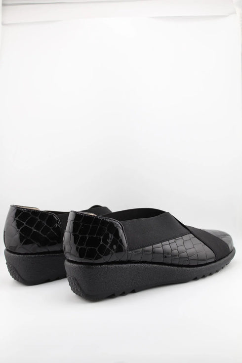 DFC Relax Croc-Embossed Wedge Slip-On Loafer