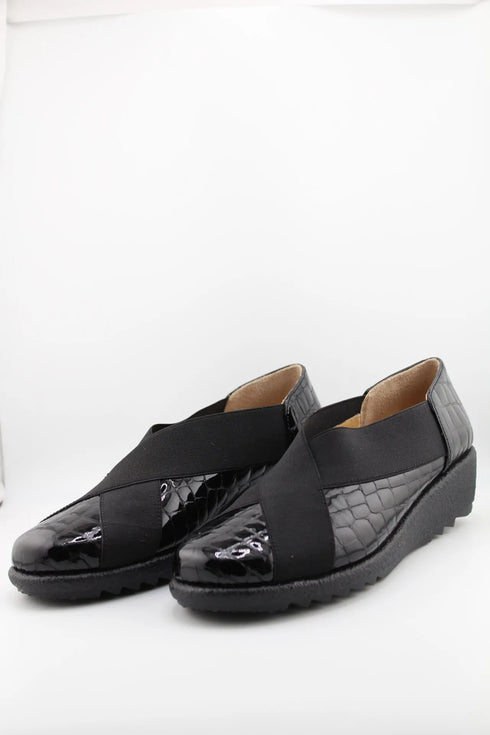 DFC Relax Croc-Embossed Wedge Slip-On Loafer