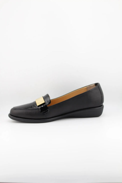 DFC Relax Loafer with Metallic Accent Strap