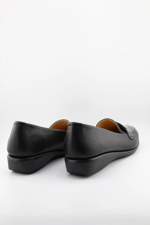 DFC Relax Loafer with Metallic Accent Strap