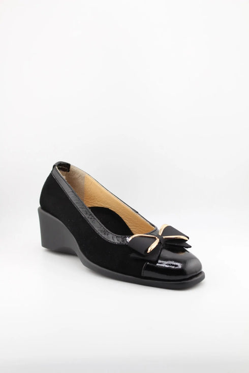 DFC Relax Wedge Heel Bow Accent Loafers