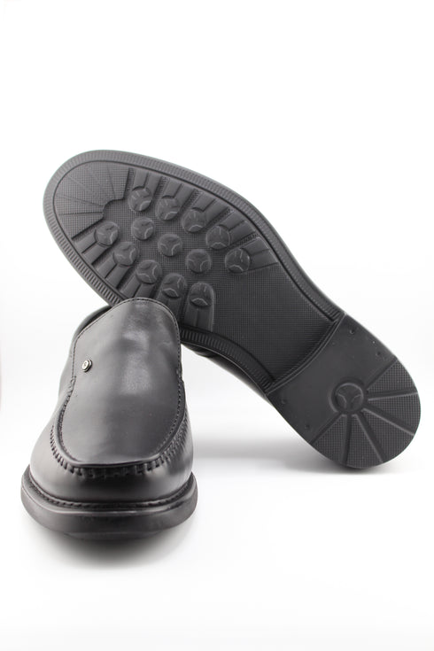 DFC Relax Men Leather Moccasin with Stitched Trim