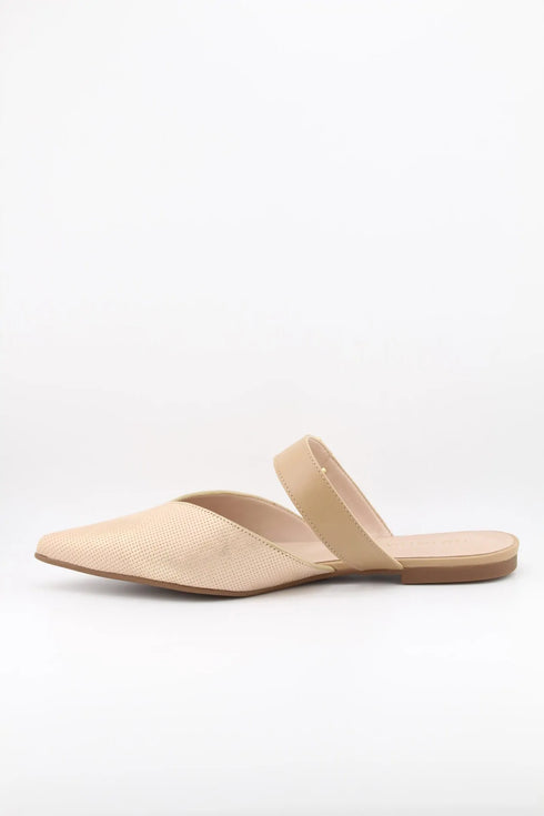 Luz da lua Perforated Pointed-Toe Slingback Flats