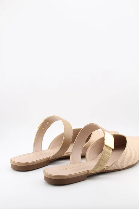 Luz da lua Perforated Pointed-Toe Slingback Flats