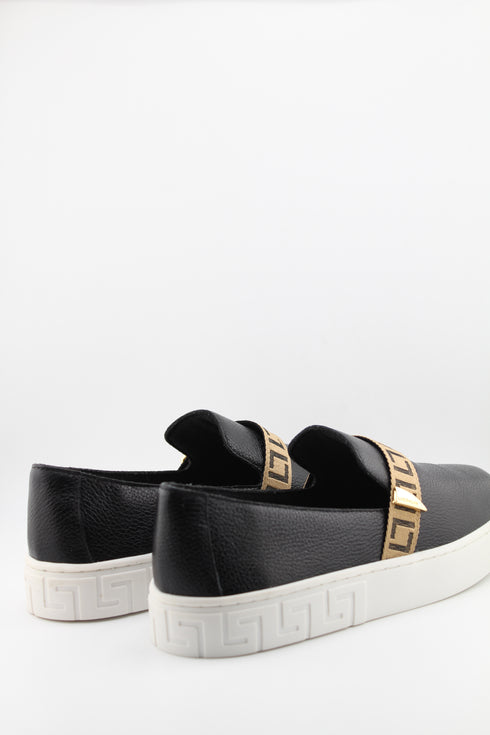 Luz da lua Leather Slip-On Sneakers with Geometric Strap