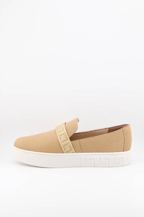 Luz da lua Leather Slip-On Sneakers with Geometric Strap