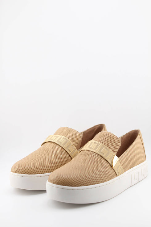 Luz da lua Leather Slip-On Sneakers with Geometric Strap