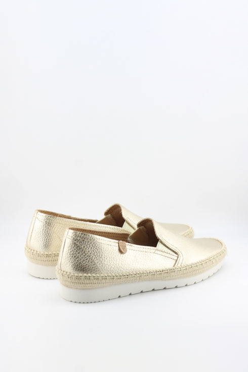 Verbenas Pebbled Leather Slip-On Espadrilles