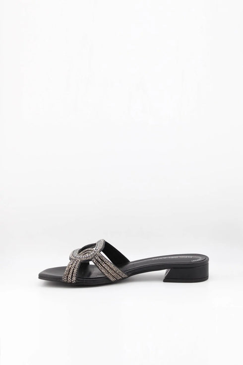 DFC Relax Embellished Strappy Slip-On Sandals