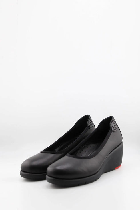 DFC Relax Elegant Textured Slip-On Wedge Shoe