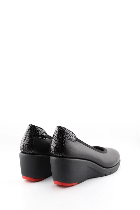 DFC Relax Elegant Textured Slip-On Wedge Shoe