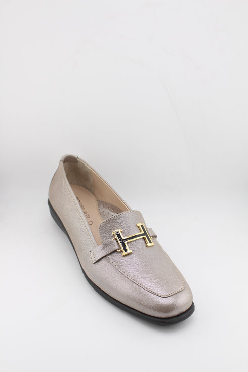 DFC Relax Metallic-Finish Leather Loafers with Buckle