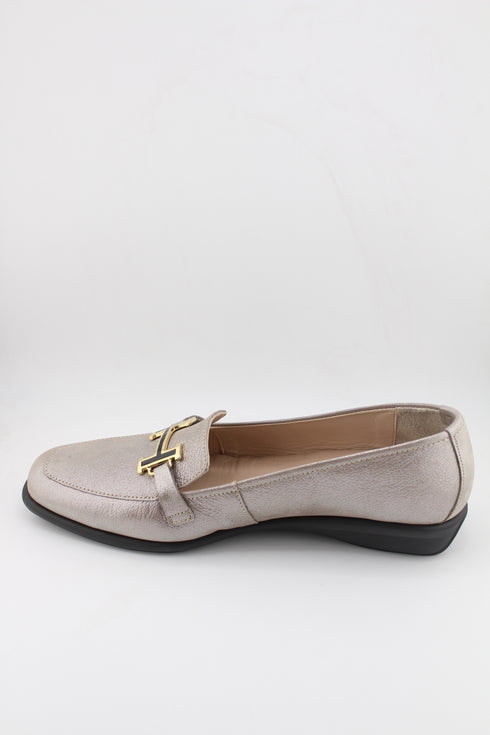 DFC Relax Metallic-Finish Leather Loafers with Buckle