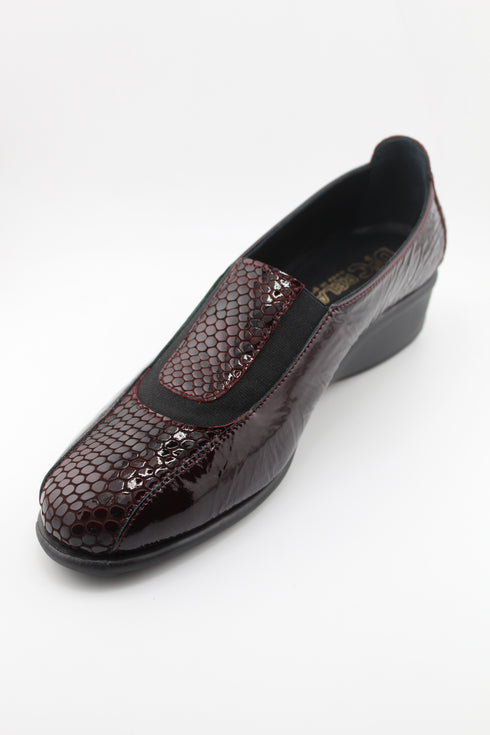 DFC Relax Textured Patent Leather Wedge Loafers