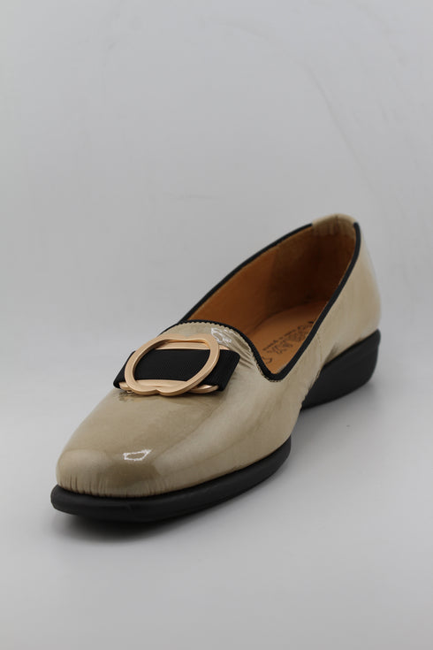 DFC Relax Classic Loafer with Decorative Buckle