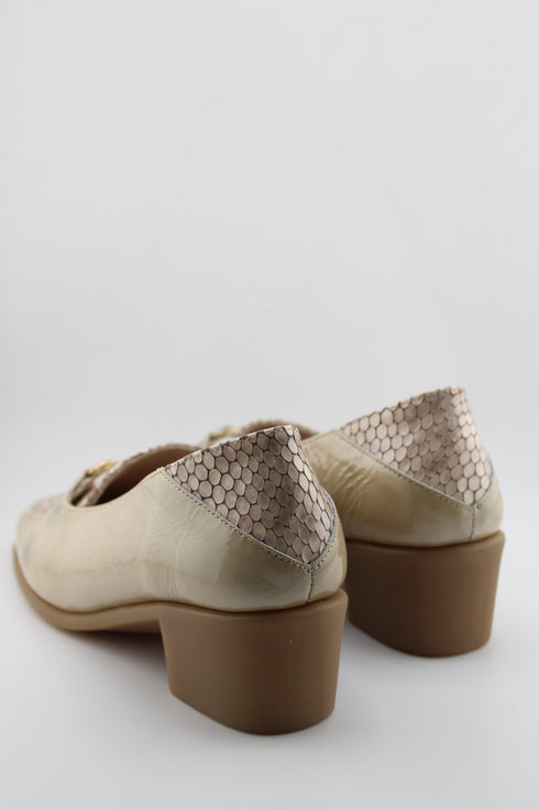 DFC Relax Textured Patent Leather Block Heel Loafers with Buckle