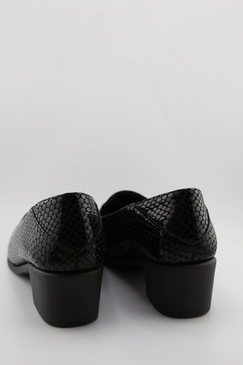 DFC Relax Textured Patent Leather Block Heel Loafers with Buckle